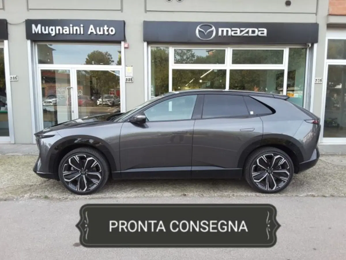 Mazda CX-6e nuova a Firenze