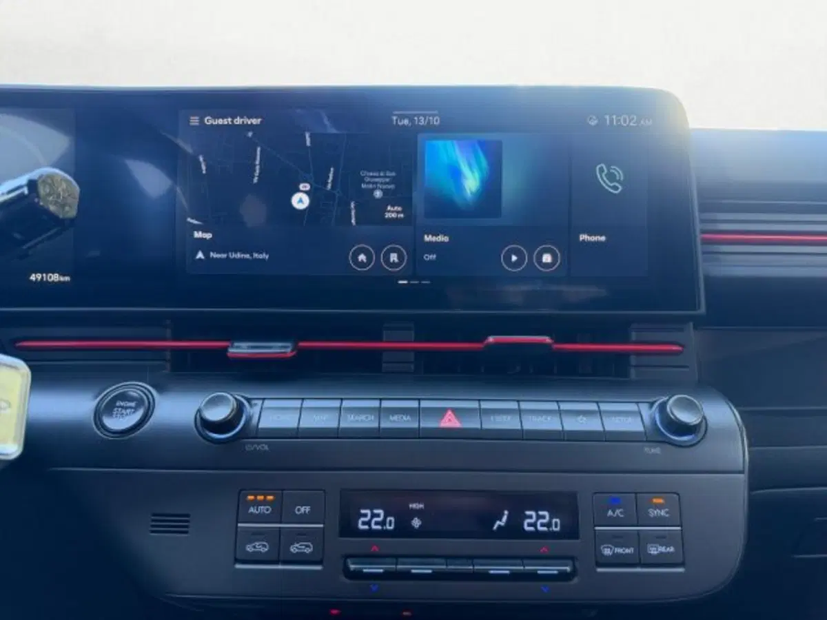 Hyundai Kona usata a Udine (12)