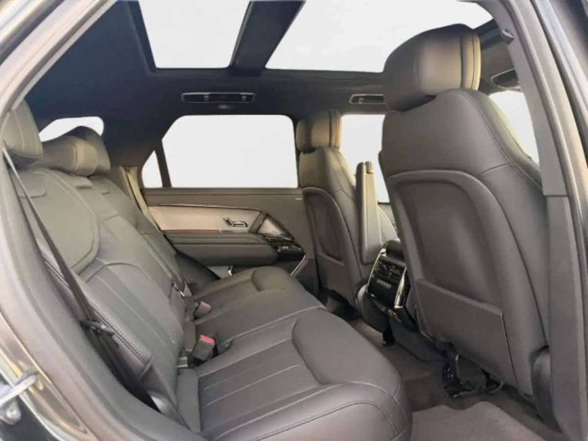 Land Rover Range Rover Sport nuova a Siena (5)