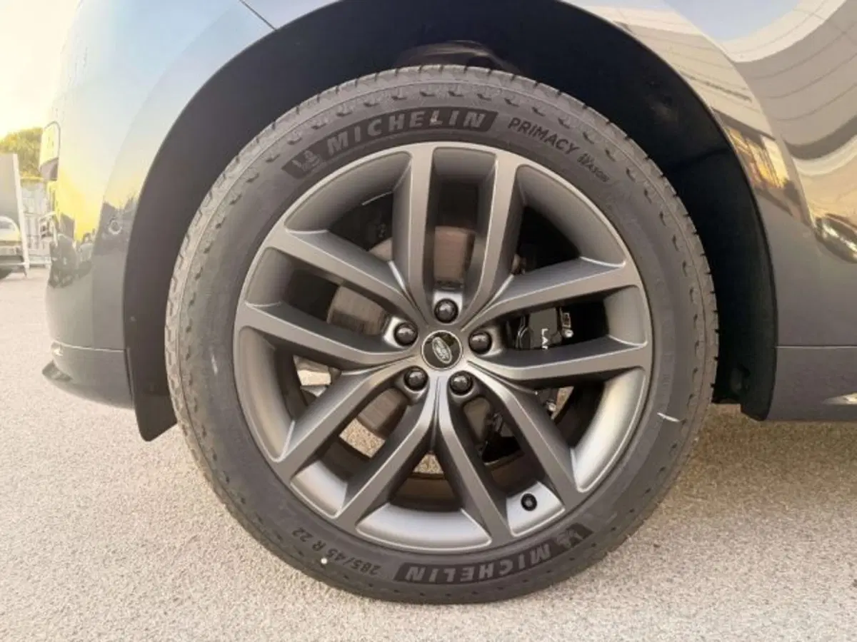 Land Rover Range Rover Sport nuova a Siena (9)