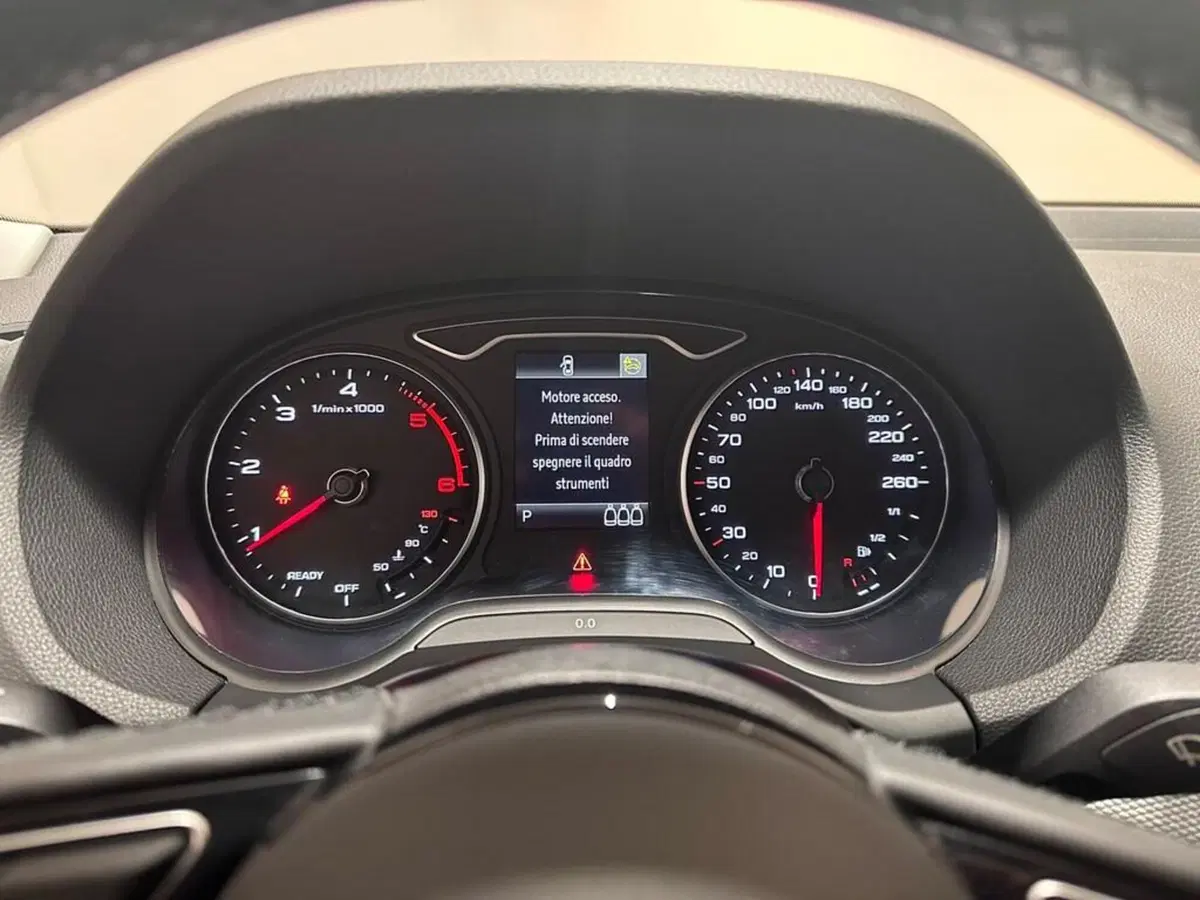 Audi Q2 usata a Varese (10)