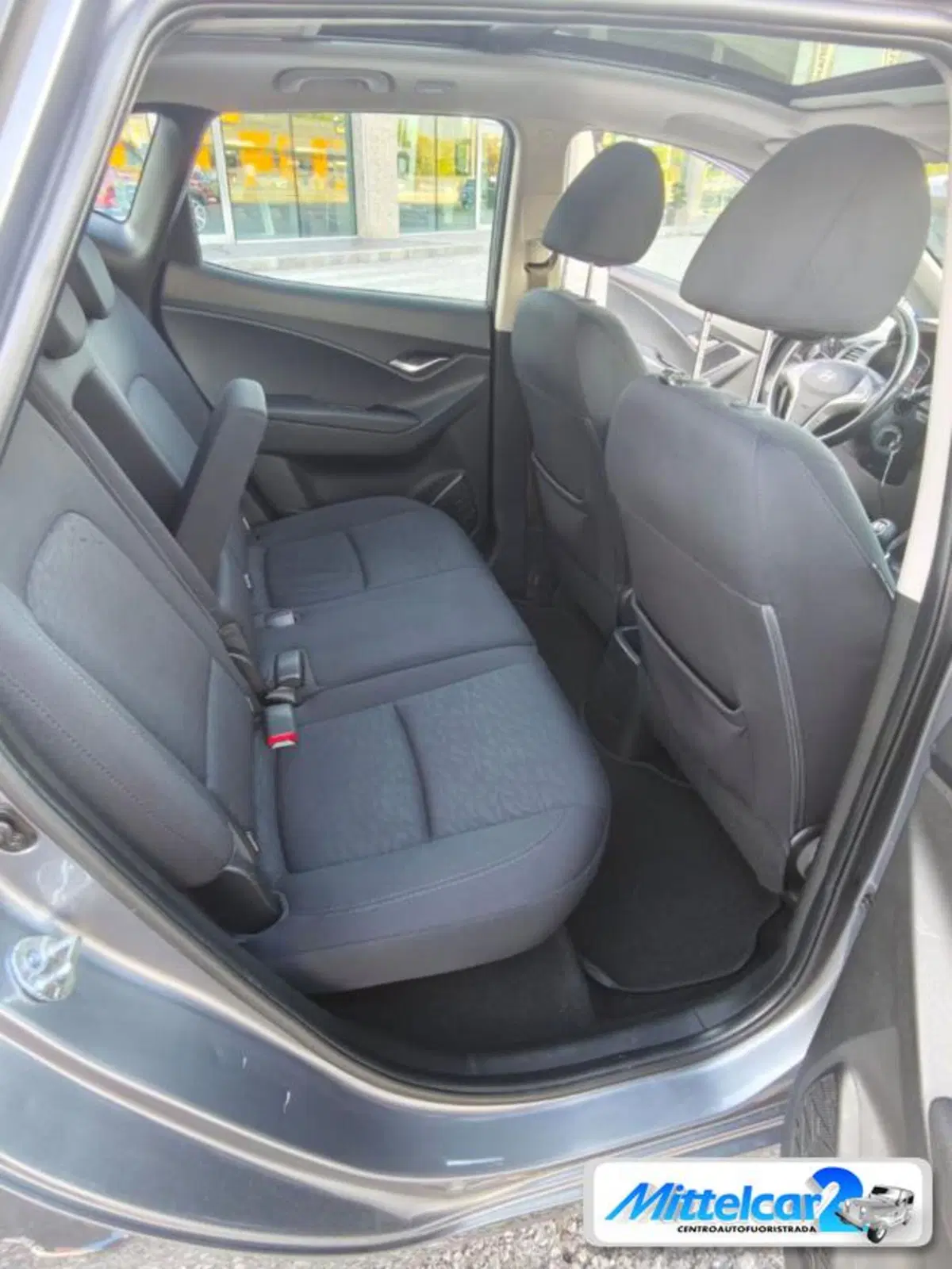 Hyundai ix20 usata a Udine (12)