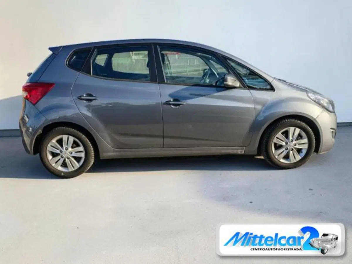 Hyundai ix20 usata a Udine (7)