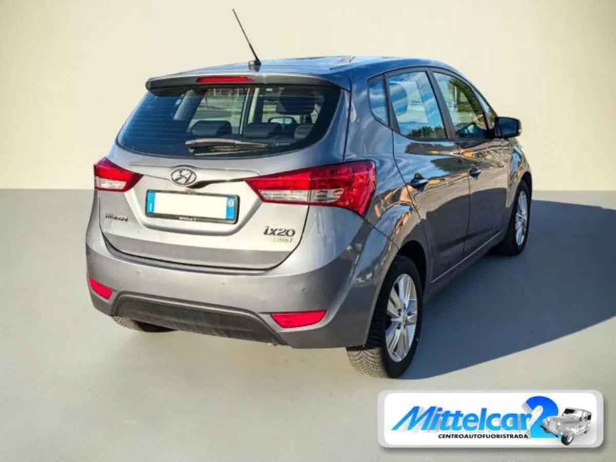Hyundai ix20 usata a Udine (8)