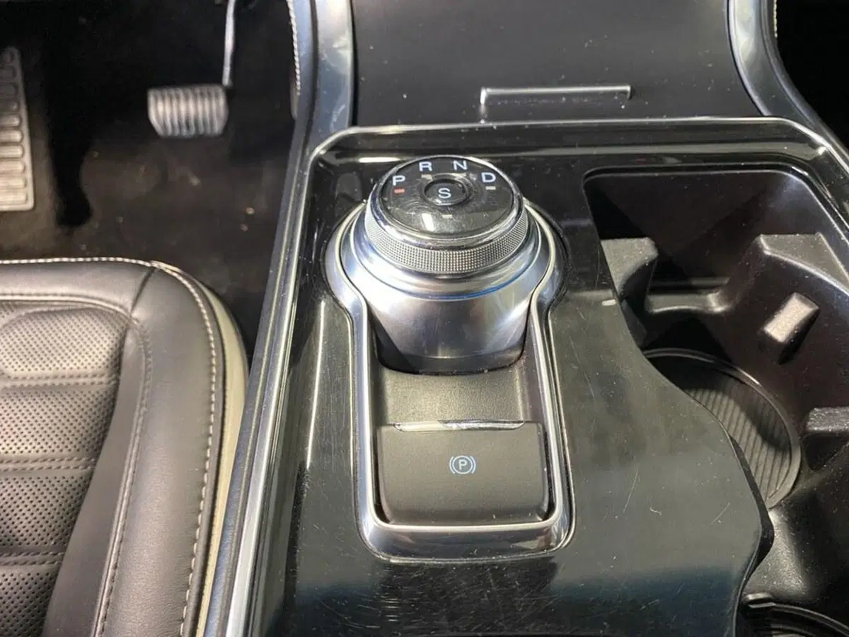 Ford Edge usata a Torino (12)