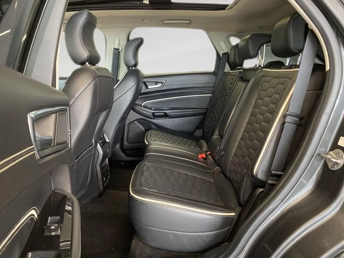Ford Edge usata a Torino (8)