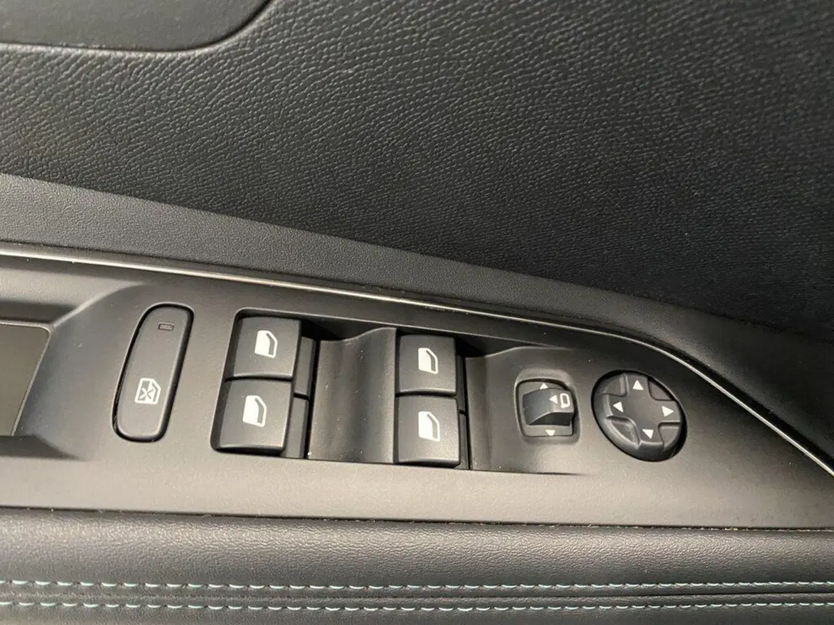 Peugeot 3008 usata a Torino (13)