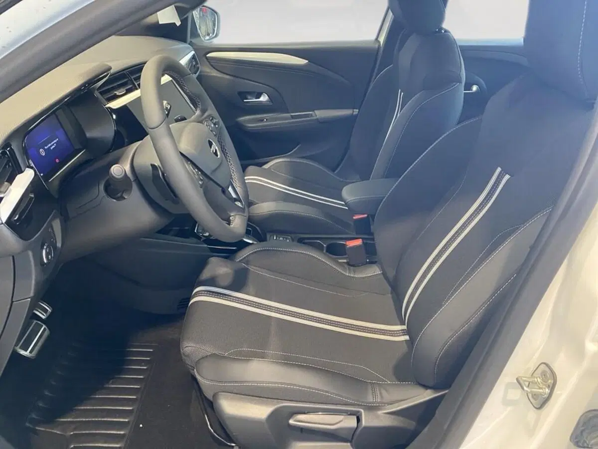 Opel Corsa nuova a Torino (7)