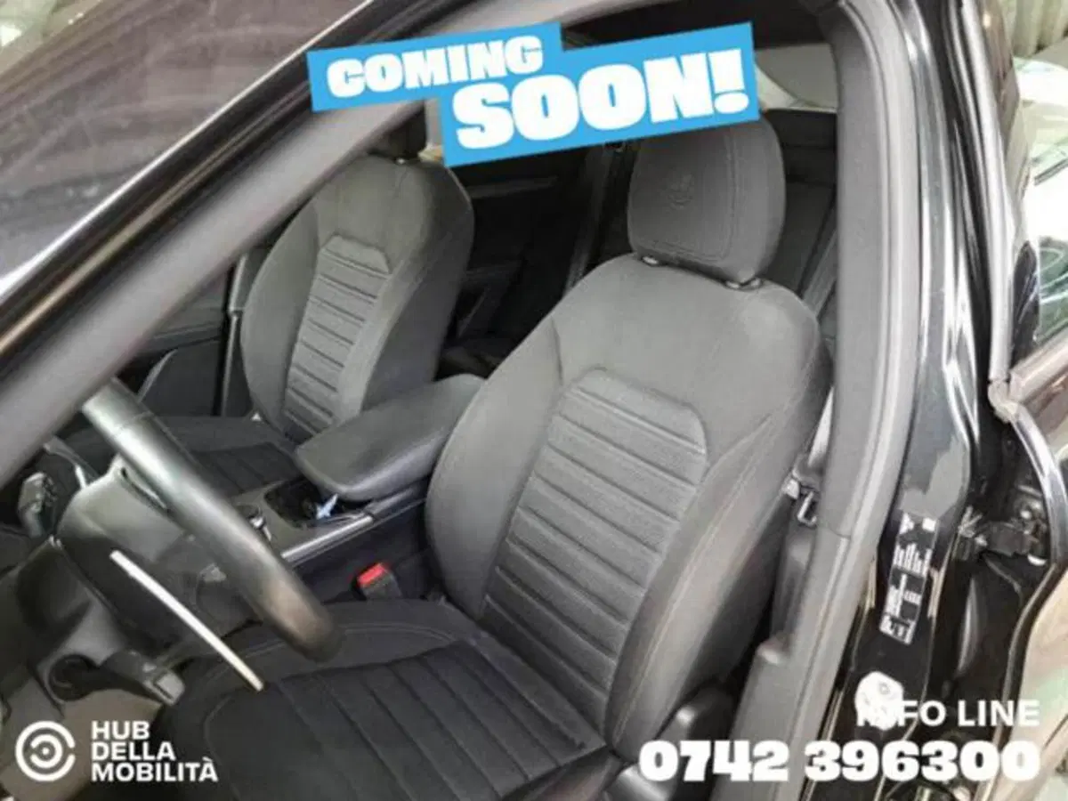 Alfa Romeo Stelvio usata a Perugia (9)