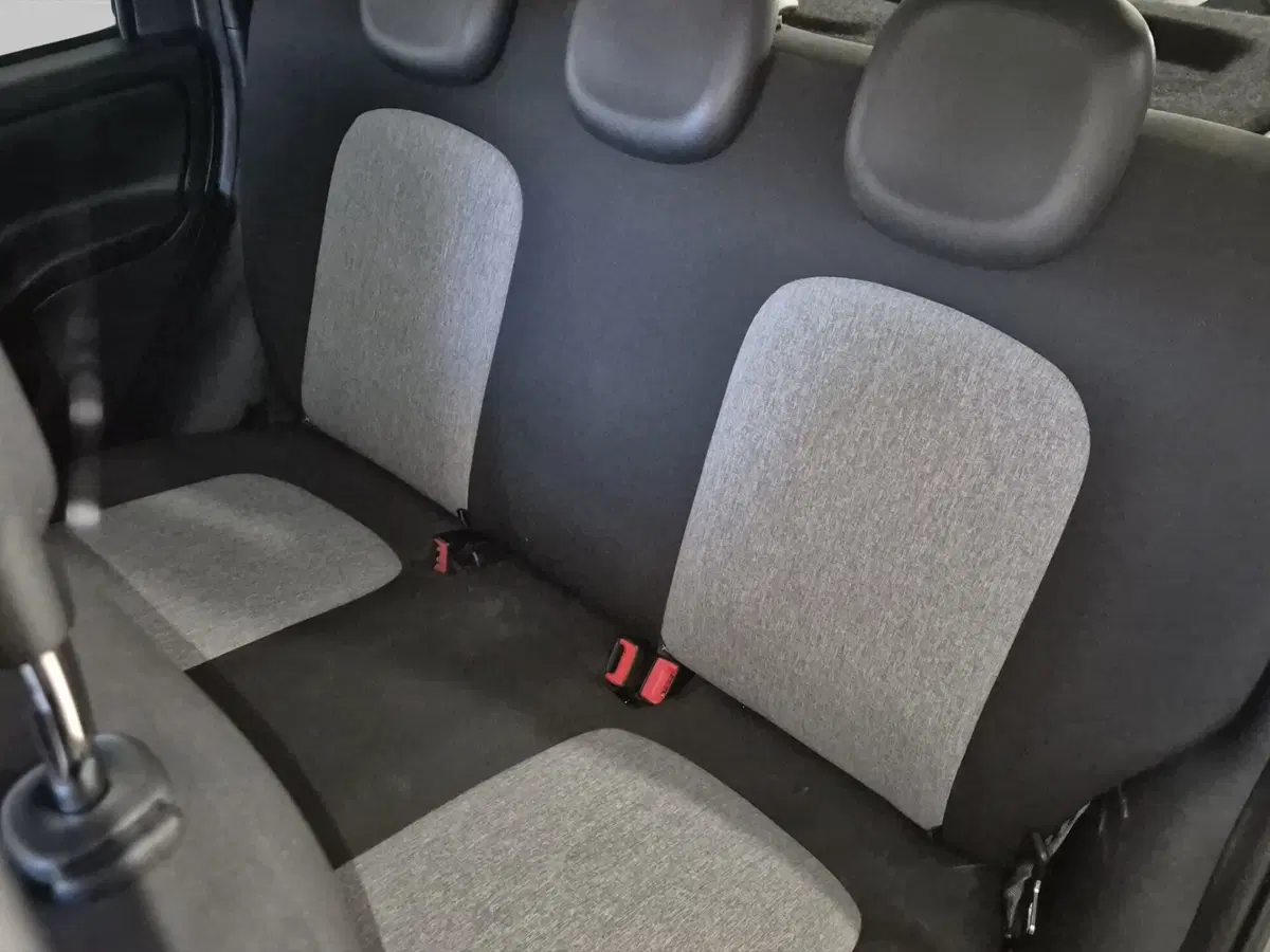 Fiat Panda usata a Genova (10)