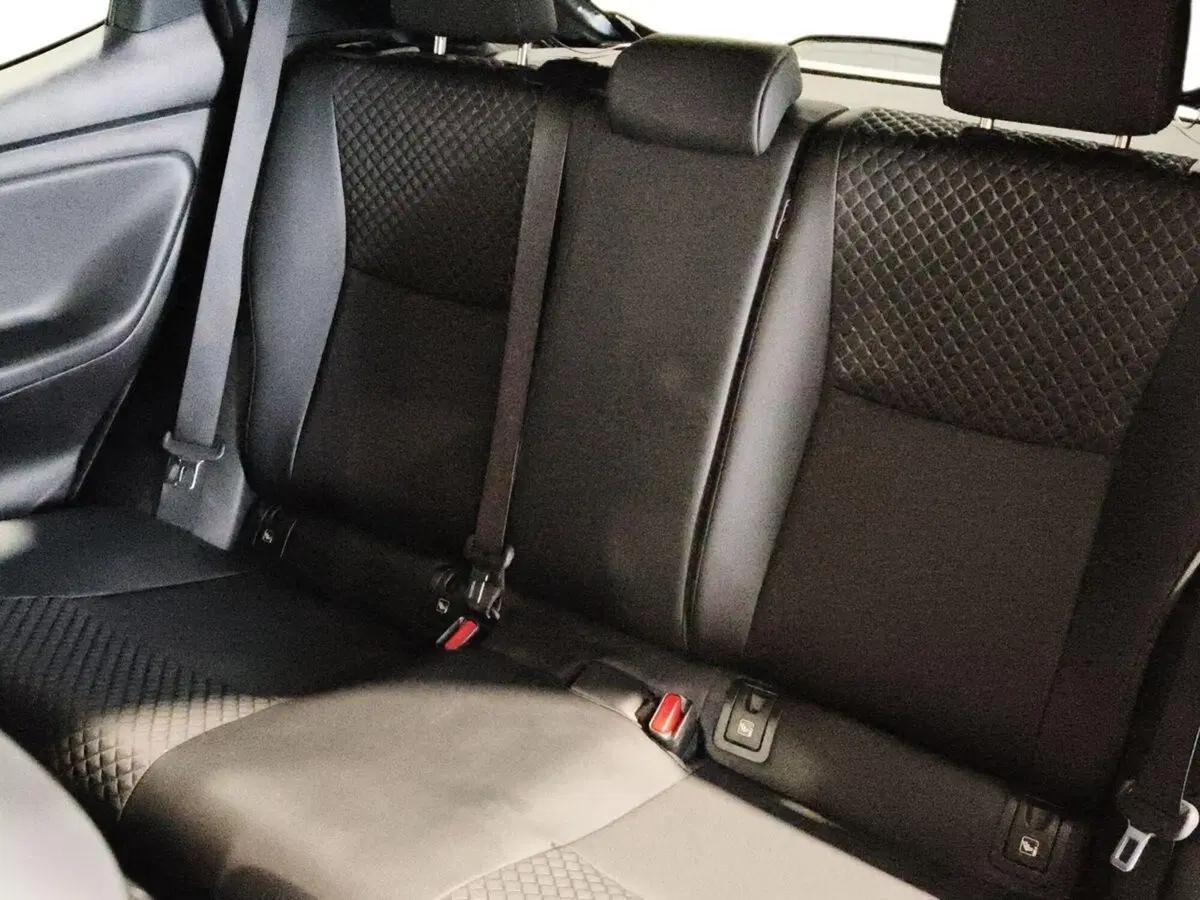 Toyota Yaris usata a Genova (11)