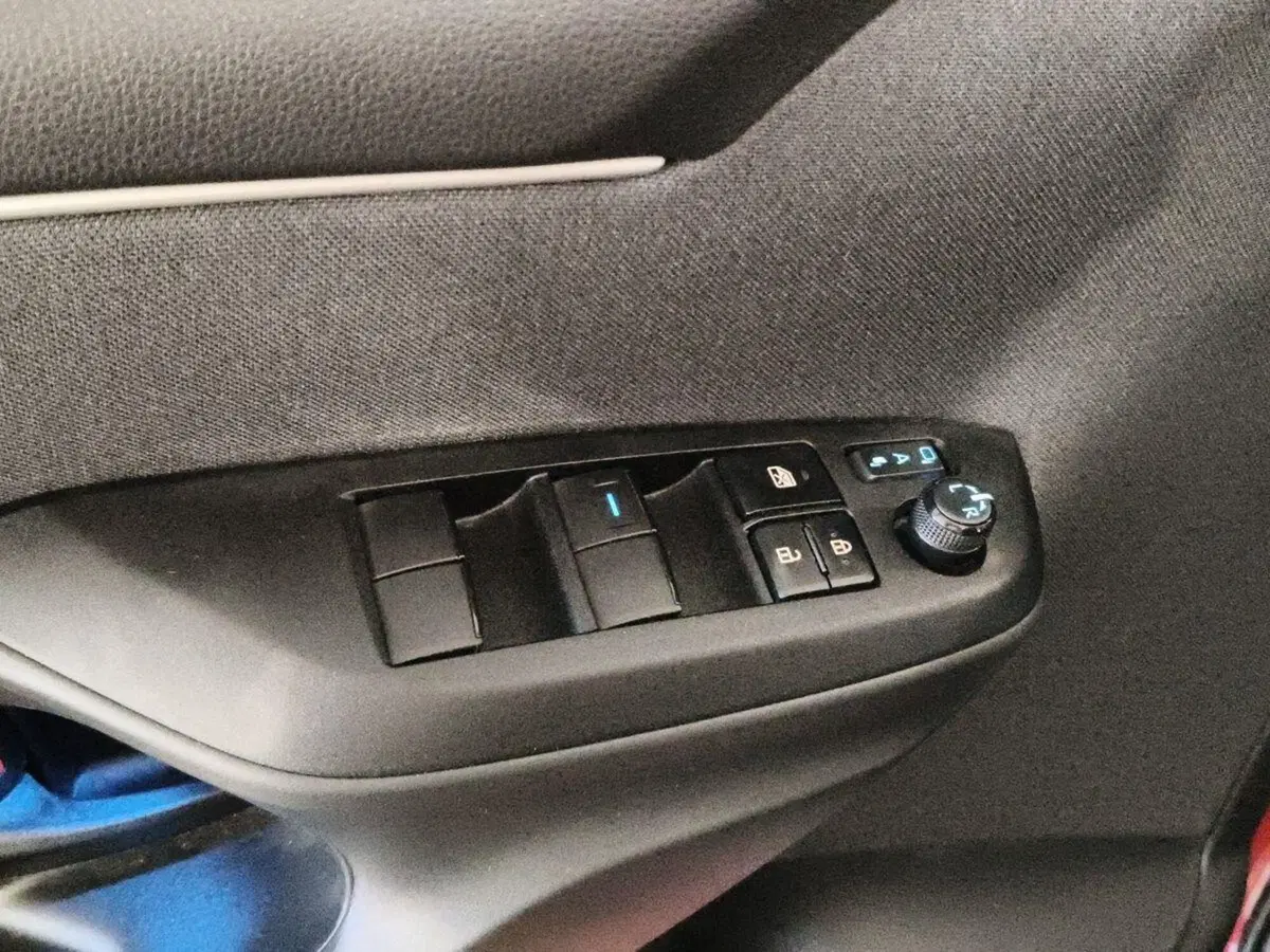 Toyota Yaris usata a Genova (19)