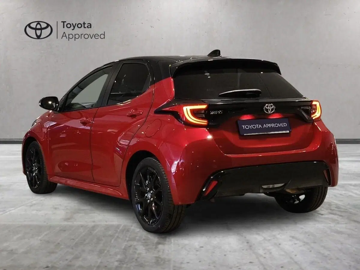 Toyota Yaris usata a Genova (5)