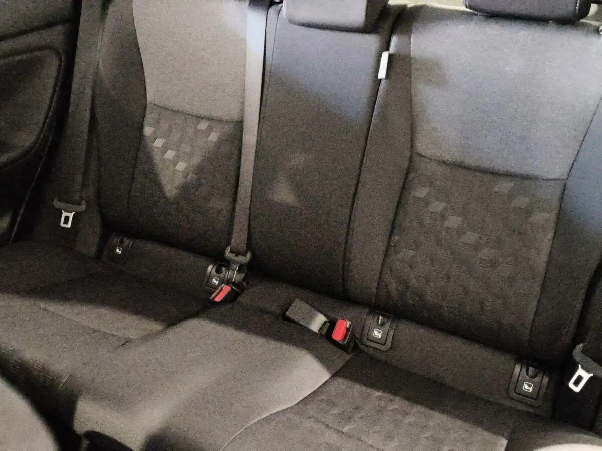 Toyota Yaris usata a Genova (11)