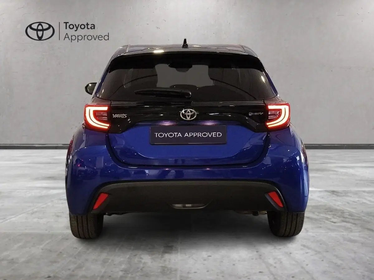 Toyota Yaris usata a Genova (12)