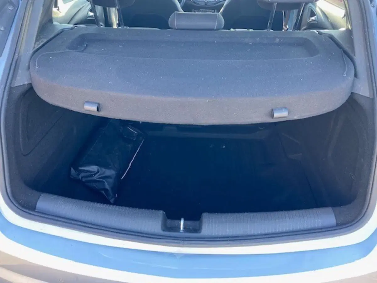 Opel Astra usata a Catania (12)