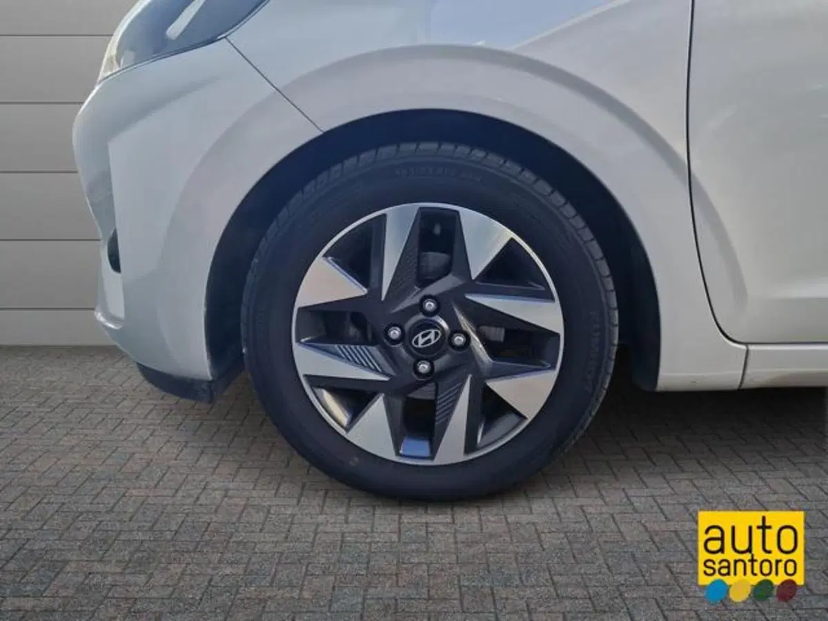 Hyundai i10 usata a Salerno (7)