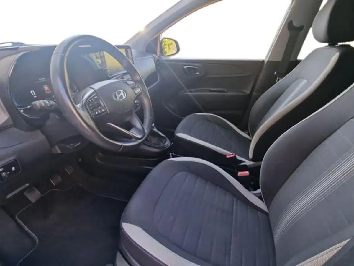 Hyundai i10 usata a Salerno (9)