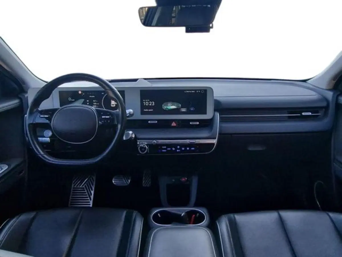 Hyundai Ioniq 5 usata a Salerno (12)