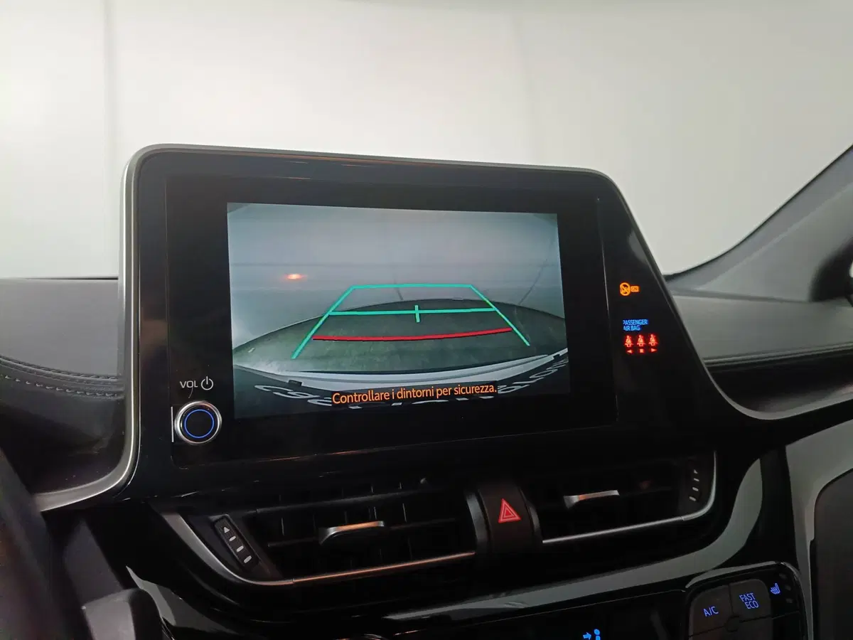 Toyota Toyota C-HR usata a Ascoli Piceno (13)