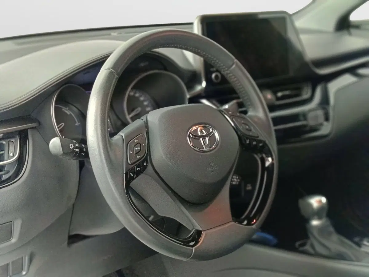 Toyota Toyota C-HR usata a Ascoli Piceno (16)