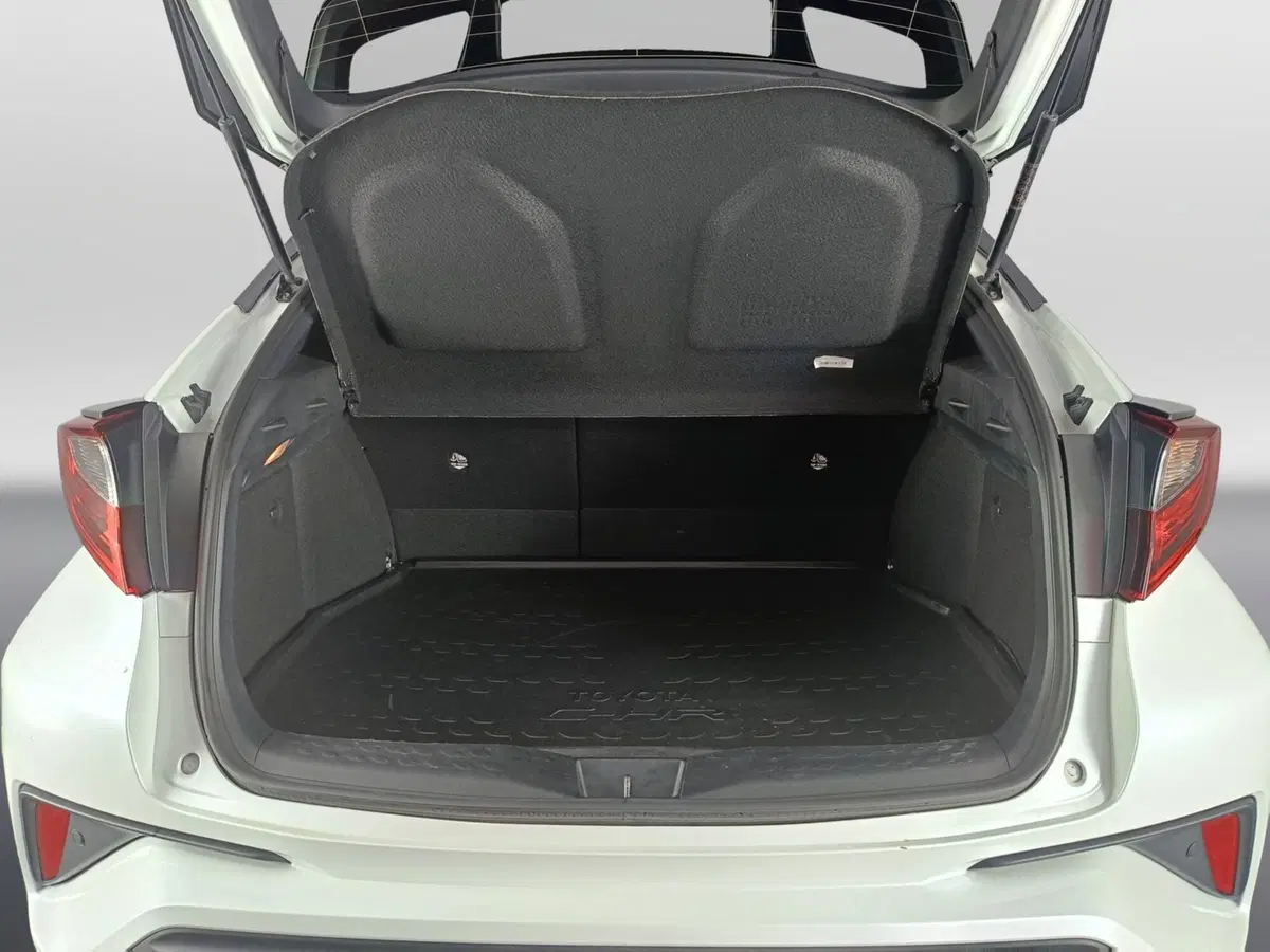 Toyota Toyota C-HR usata a Ascoli Piceno (20)