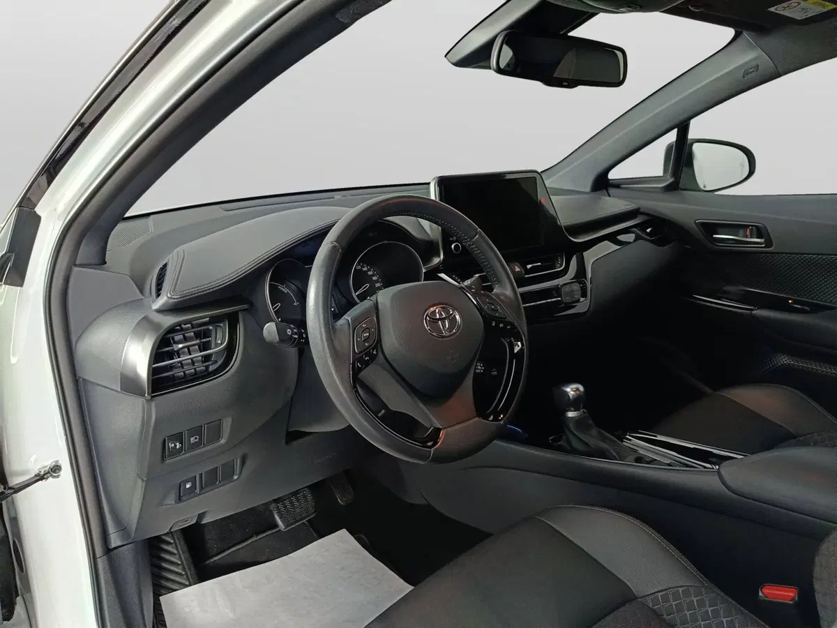 Toyota Toyota C-HR usata a Ascoli Piceno (7)