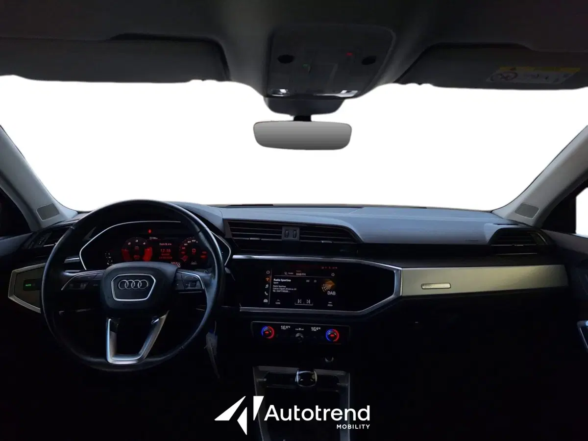 Audi Q3 Sportback usata a Bari (7)