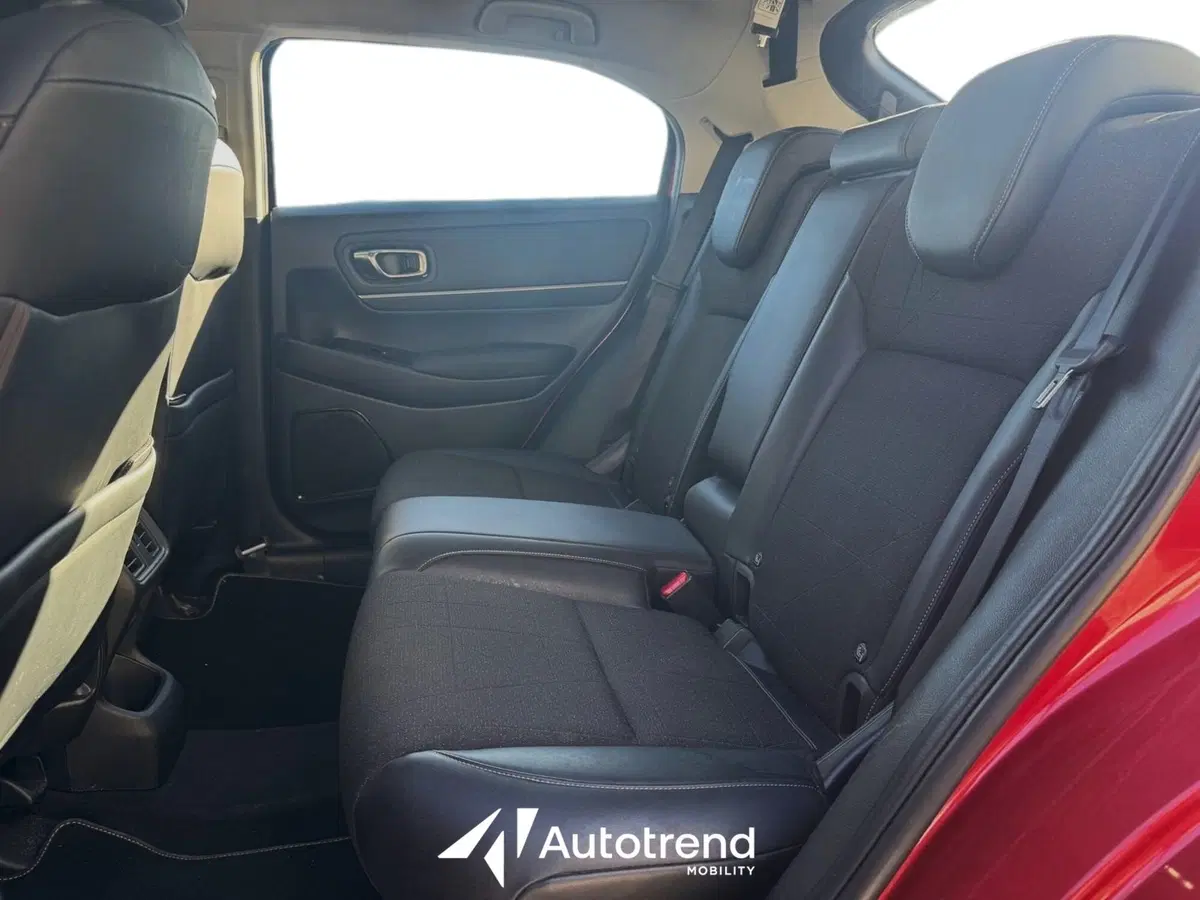 Honda HR-V usata a Bari (11)