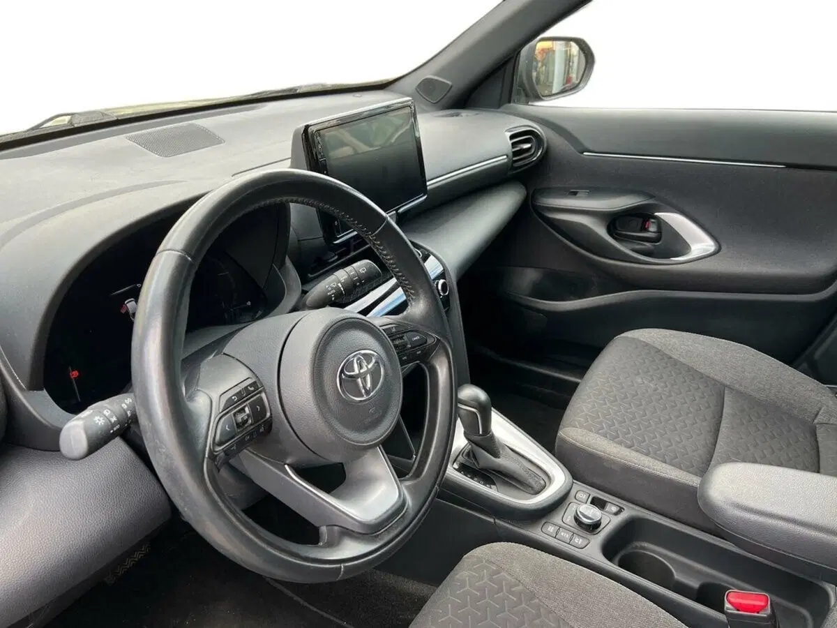 Toyota Yaris Cross usata a Sondrio (6)
