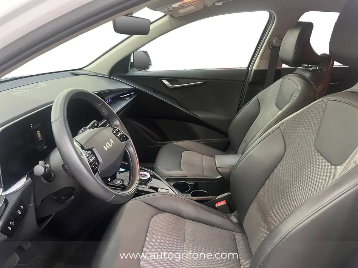Kia Niro usata a Modena (9)