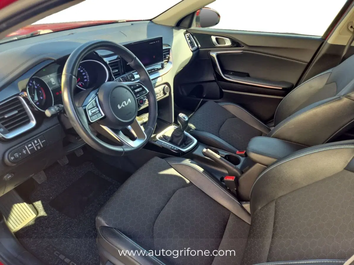 Kia XCeed usata a Modena (9)