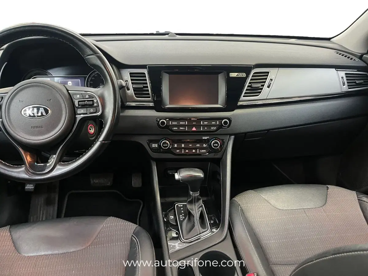 Kia Niro usata a Modena (11)