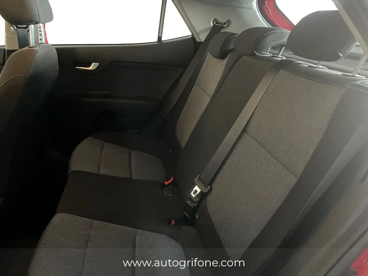 Kia Stonic usata a Modena (13)