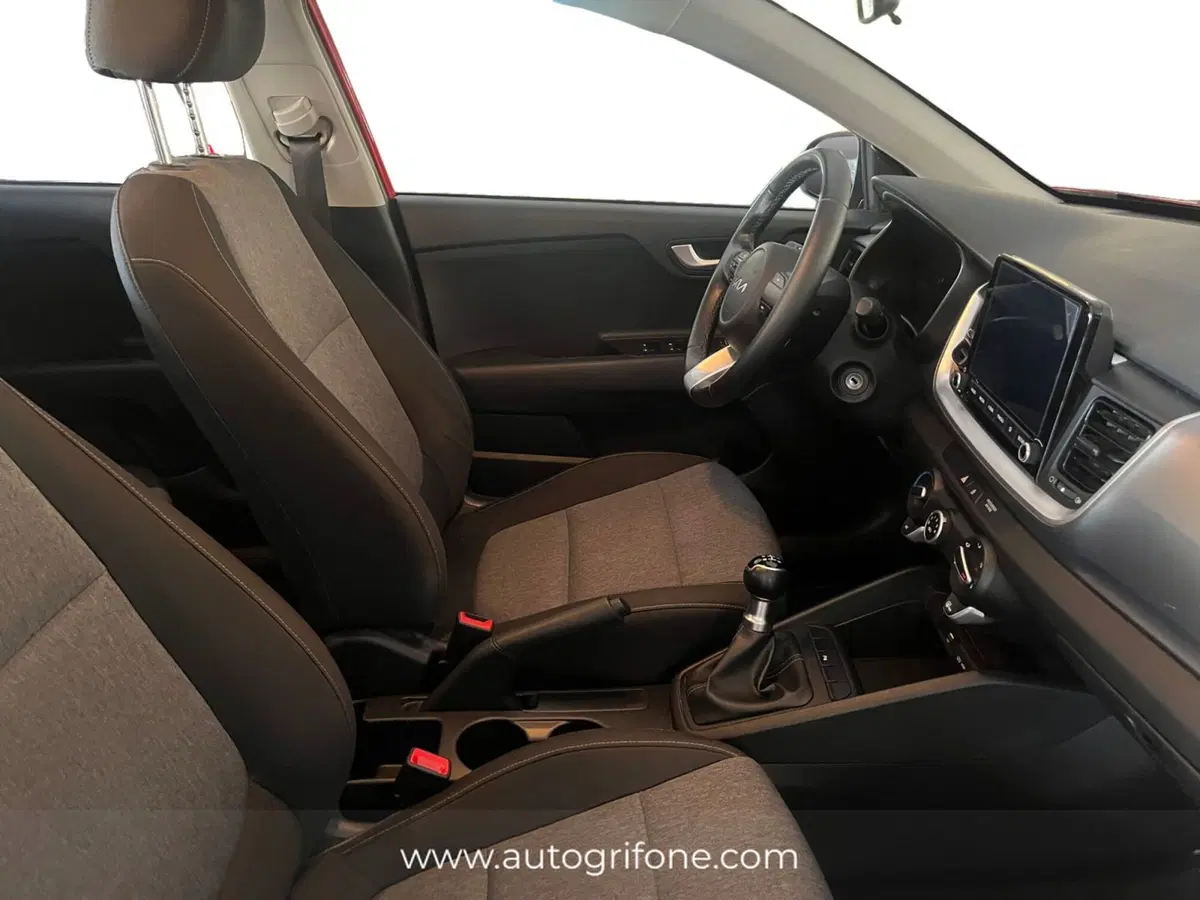 Kia Stonic usata a Modena (15)