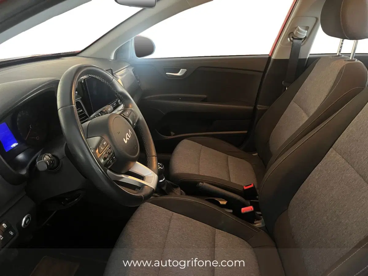 Kia Stonic usata a Modena (9)