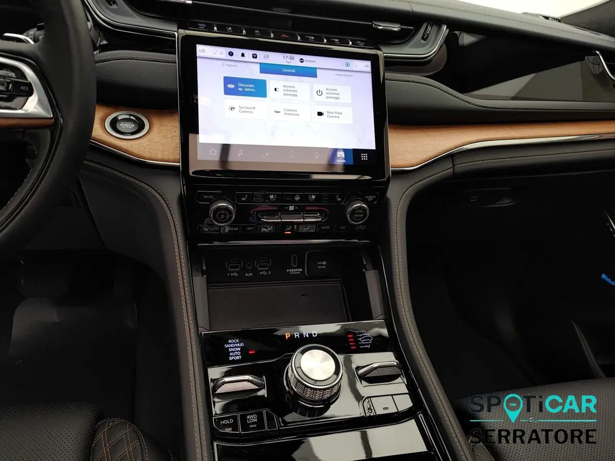 Jeep Grand Cherokee usata a Como (17)