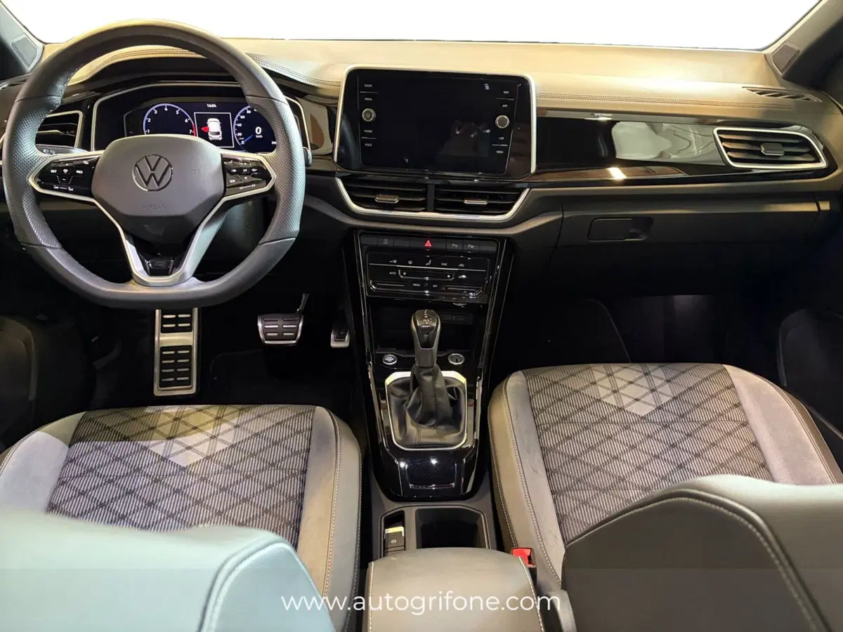 Volkswagen T-Roc usata a Modena (10)