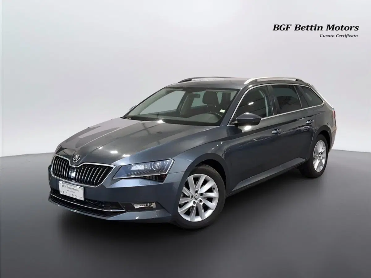 Skoda Superb Station Wagon usata a Padova