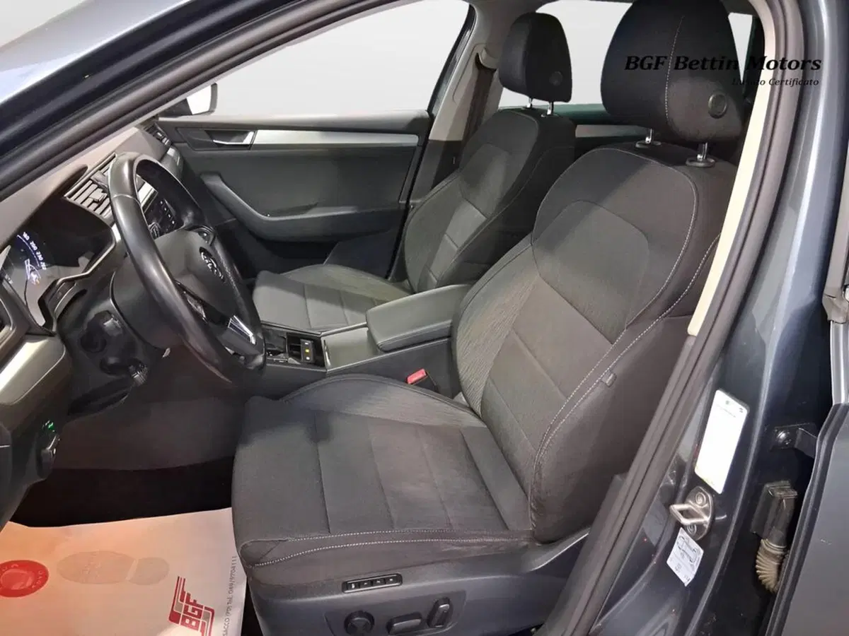 Skoda Superb Station Wagon usata a Padova (10)