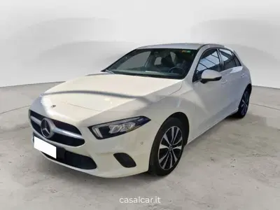 Mercedes-Benz Classe A 250 e Automatic EQ-Power Business del 2021 usata a Sala Consilina