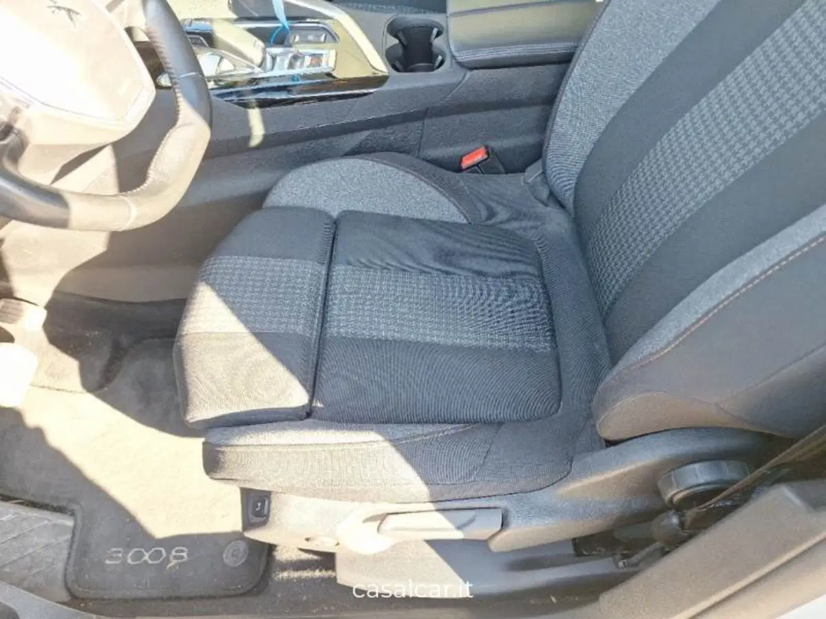 Peugeot 3008 usata a Salerno (11)