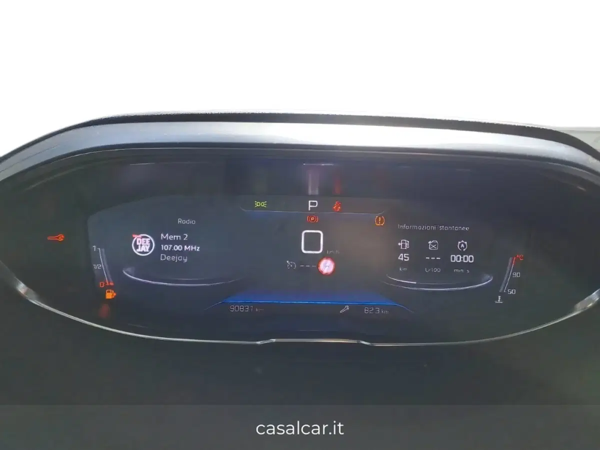 Peugeot 3008 usata a Salerno (8)