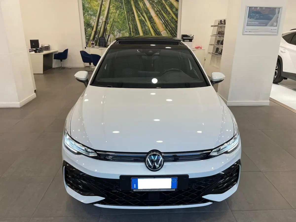 Volkswagen Golf Variant usata a Napoli (4)