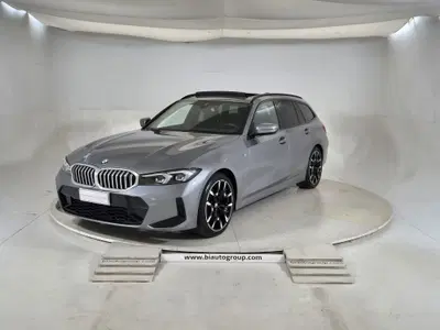 BMW Serie 3 Touring 320d  mhev 48V xdrive MSport auto del 2024 usata a Settimo Torinese