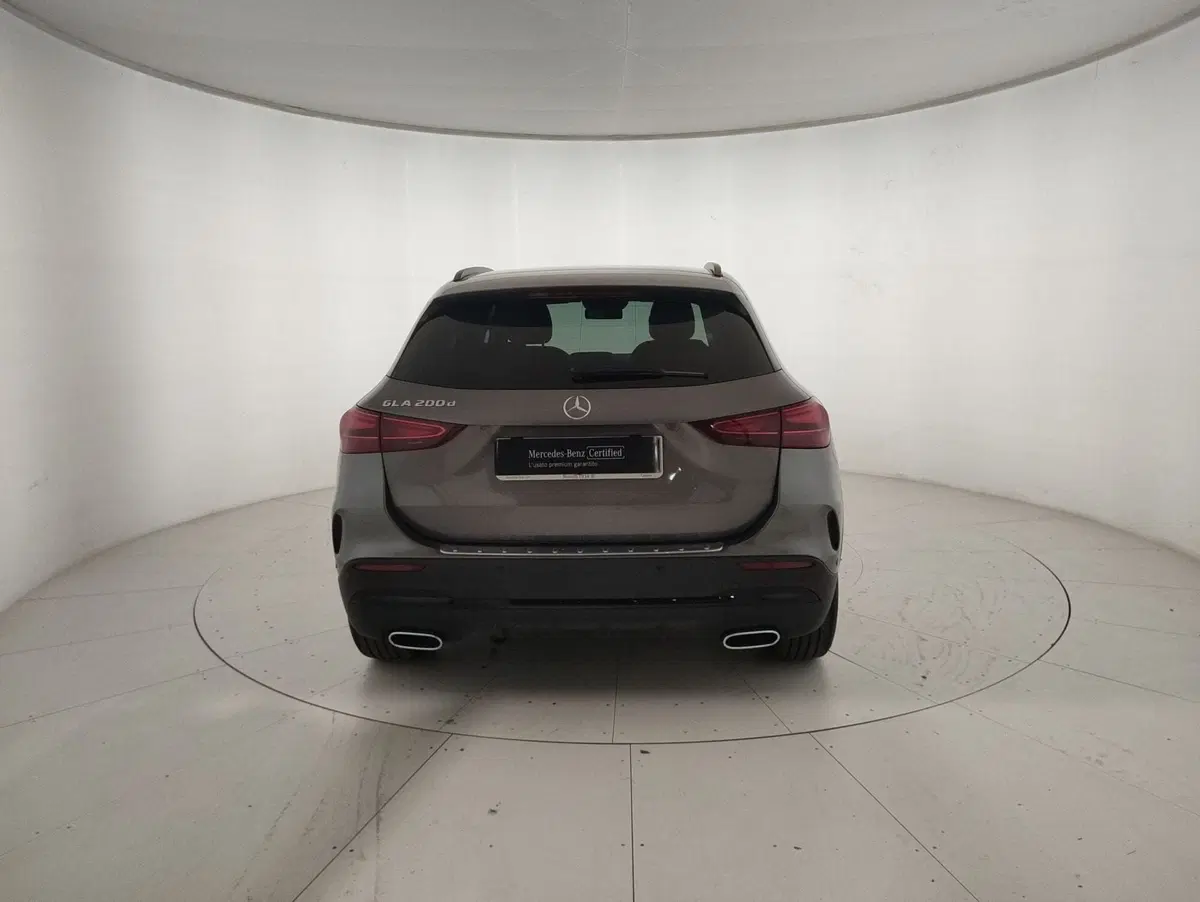 Mercedes-Benz GLA SUV usata a Alessandria (3)