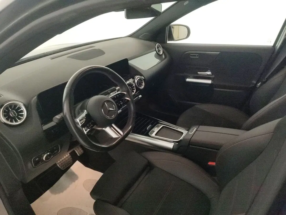 Mercedes-Benz GLA SUV usata a Alessandria (6)