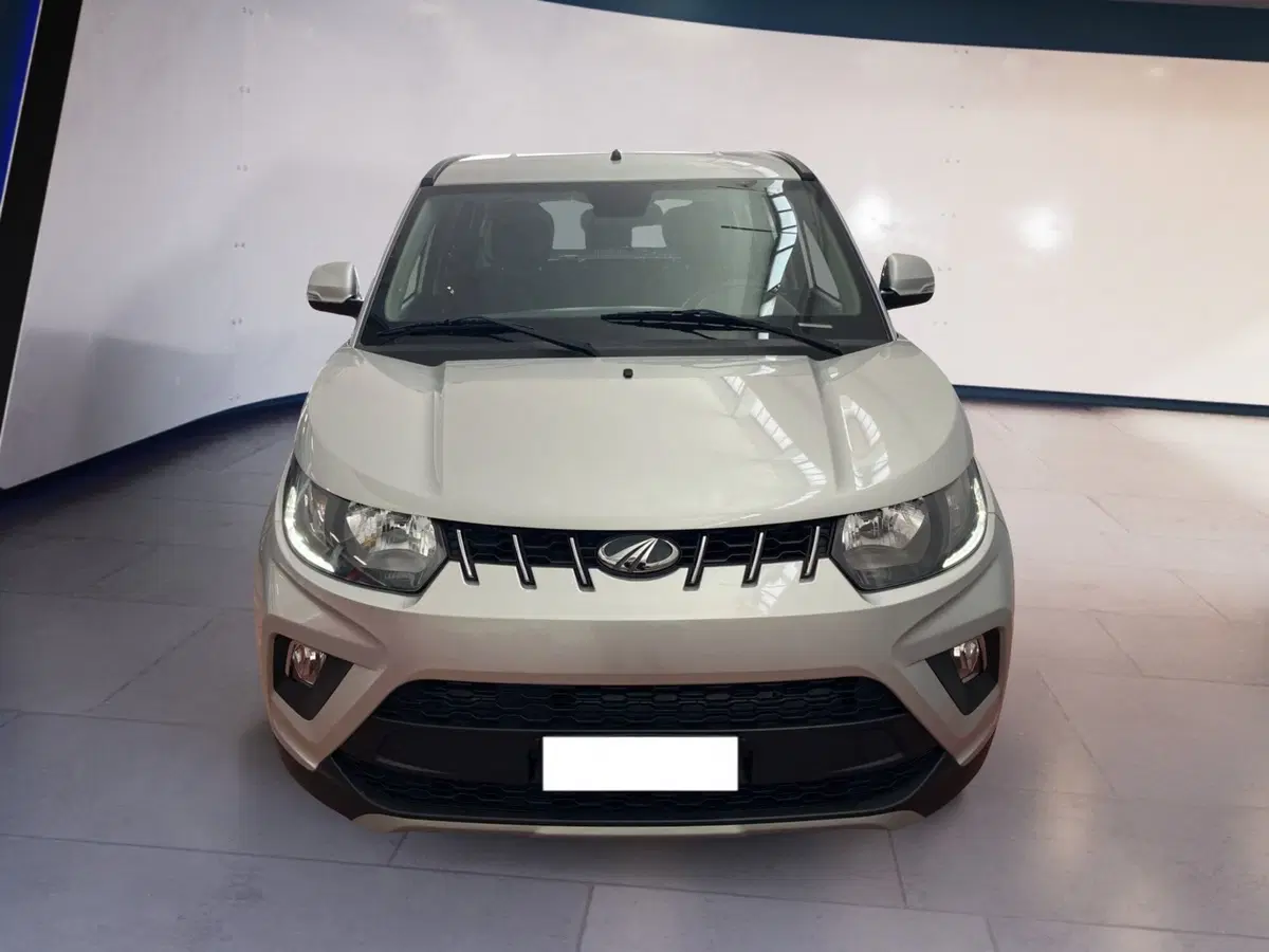 Mahindra KUV100 usata a Torino