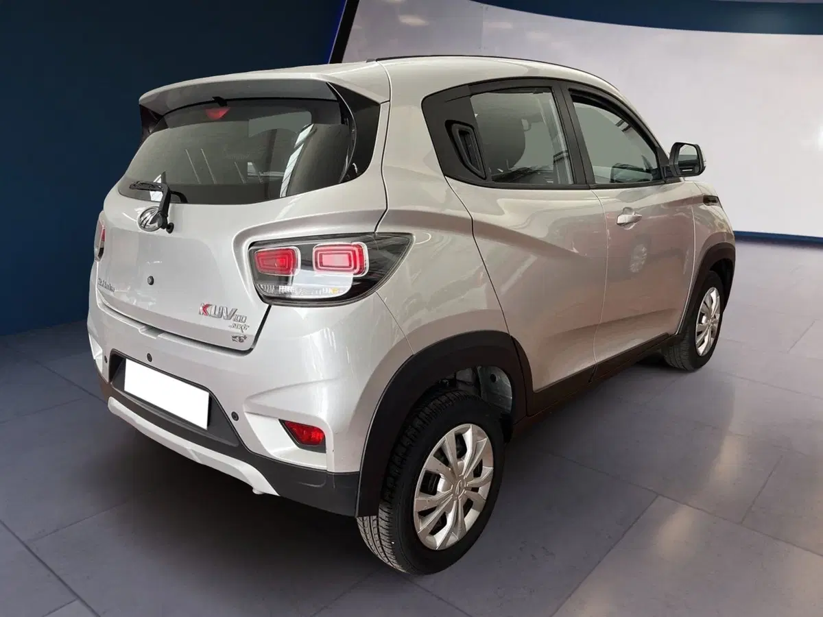 Mahindra KUV100 usata a Torino (6)