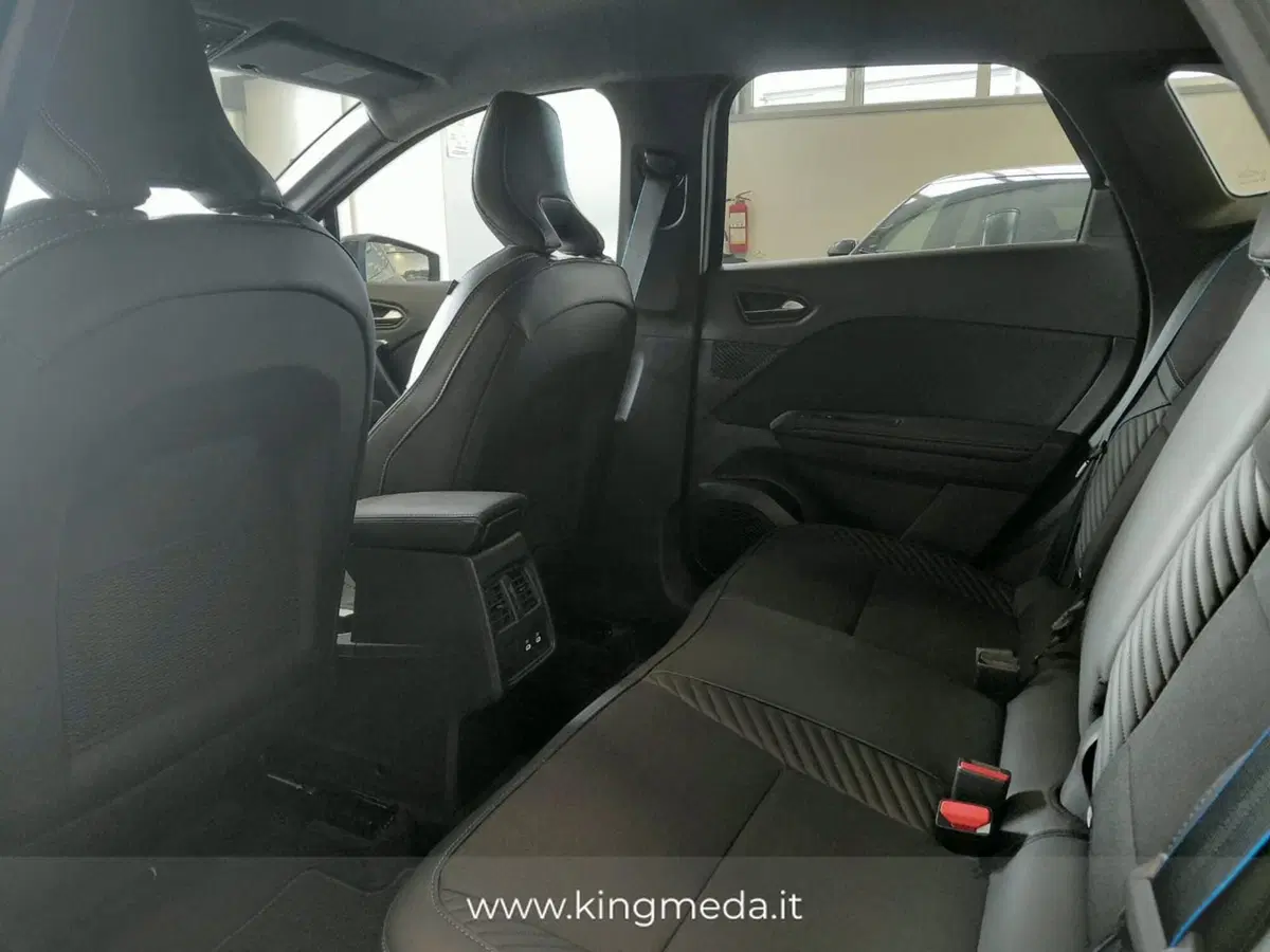 Renault Symbioz nuova a Monza e Brianza (13)